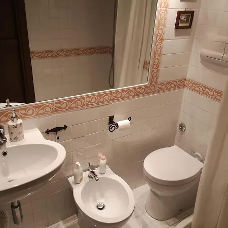 Abete Relax. Casa Di Charme A Apartment *